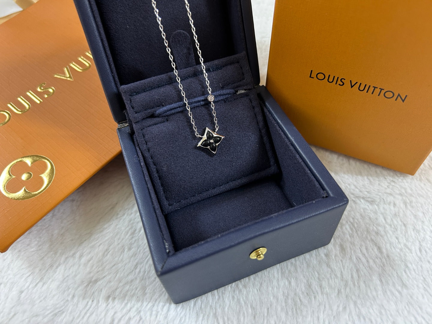Black Enamel Bold Floral Pendant Necklace