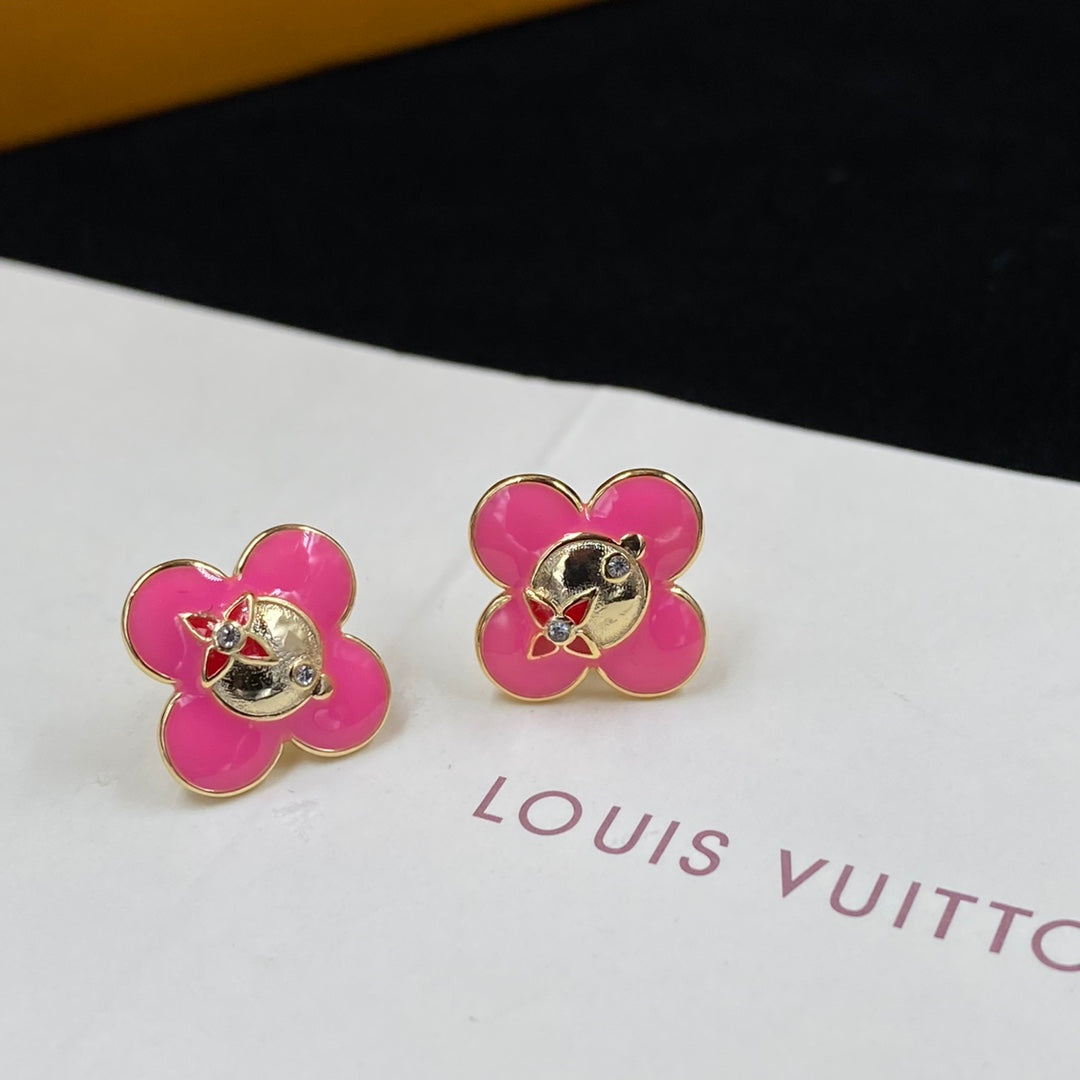 Sweet Pink Enamel Clover Blossom Charm Set