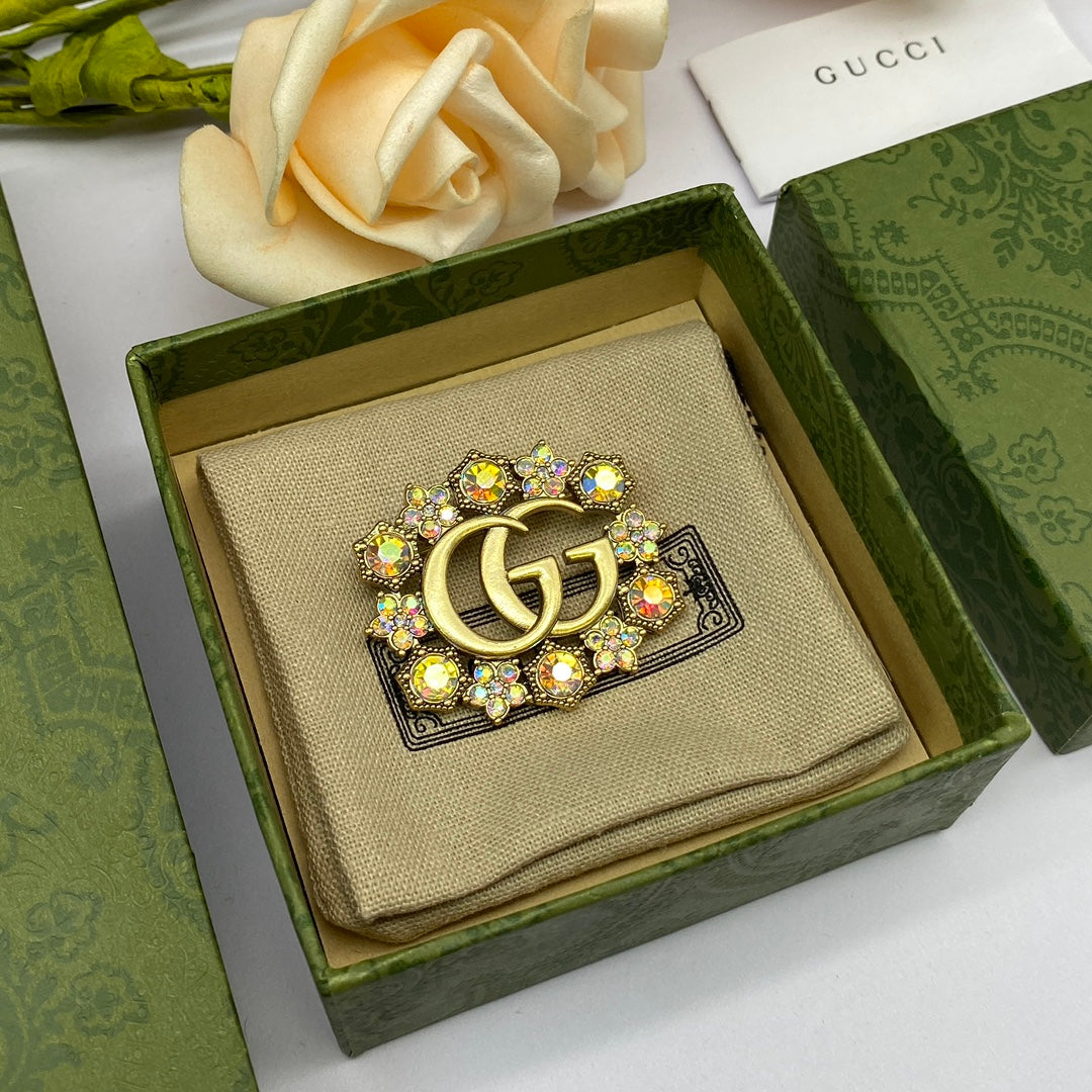 Citrine Crystal Daisy Logo Curb Chain Jewelry Set