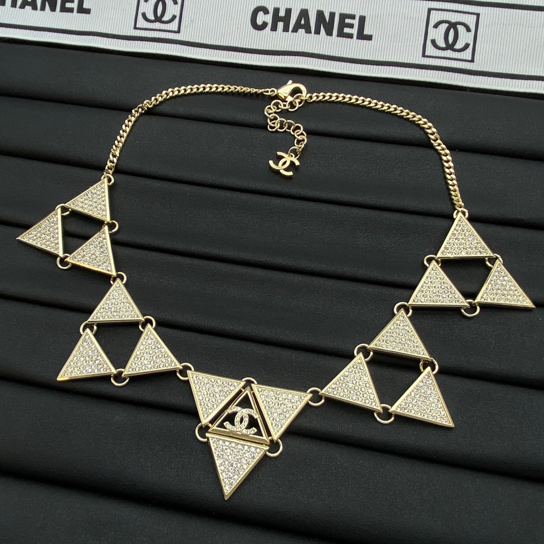 Pavé Crystal Triangle CC Station Chain Necklace – Gold & Silver