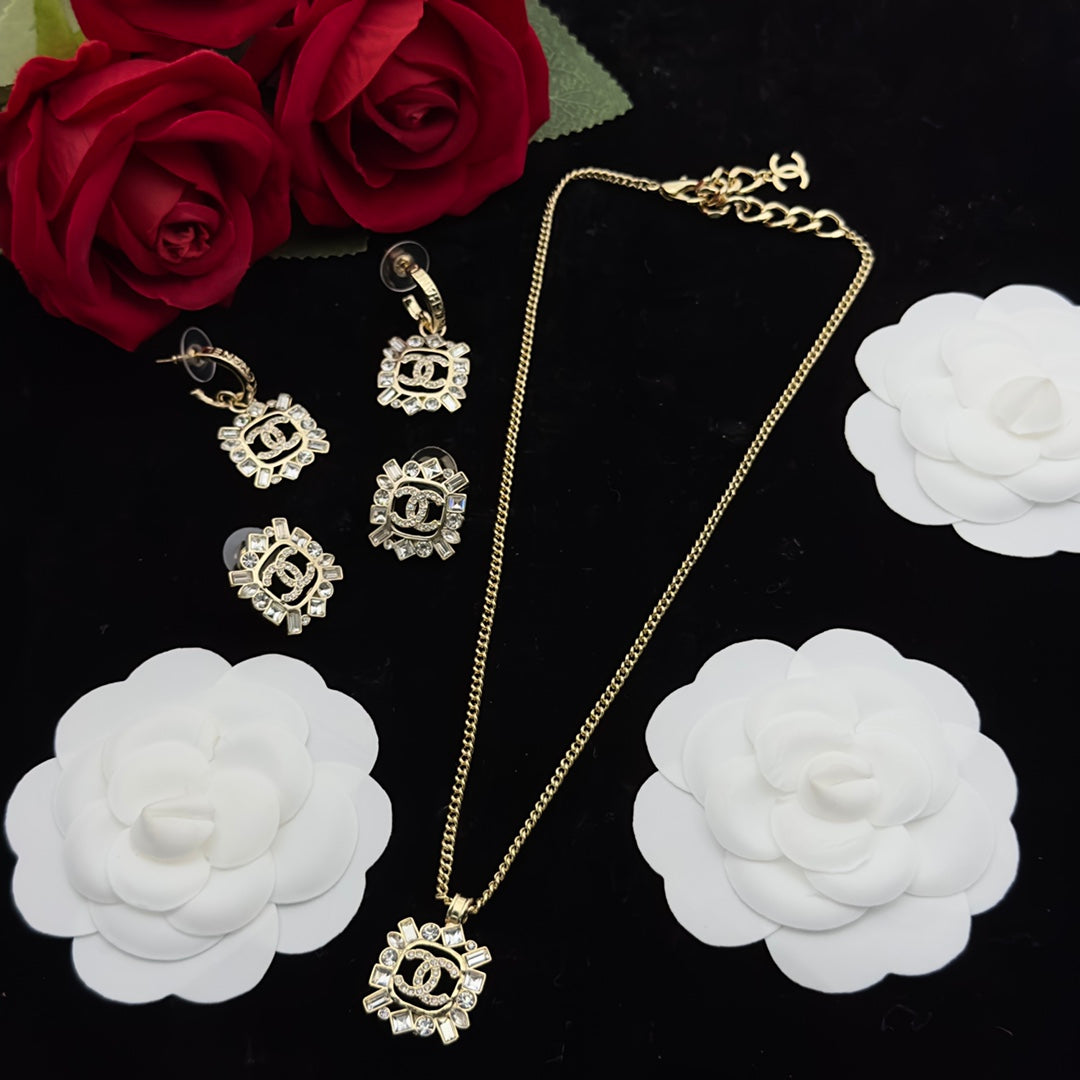 Baguette Crystal Sunburst Pendant Jewelry Set
