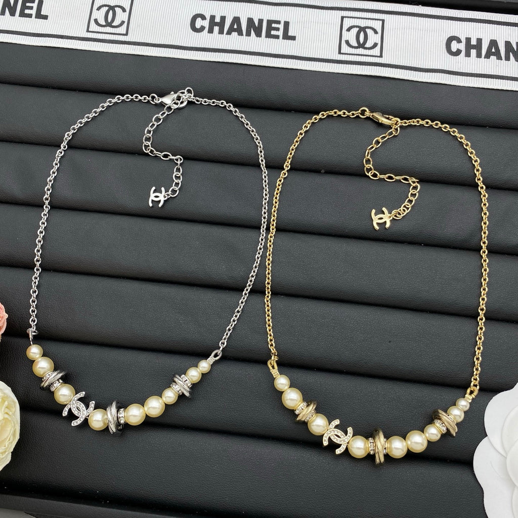 Faux Pearl Beaded Choker Necklace with Crystal Rondelle Accents – Gold & Silver