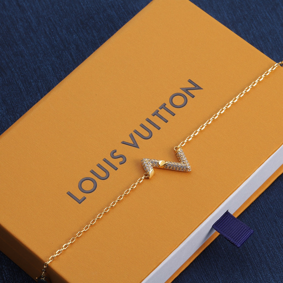 Crystal Pavé LV Letter Logo Jewelry Set